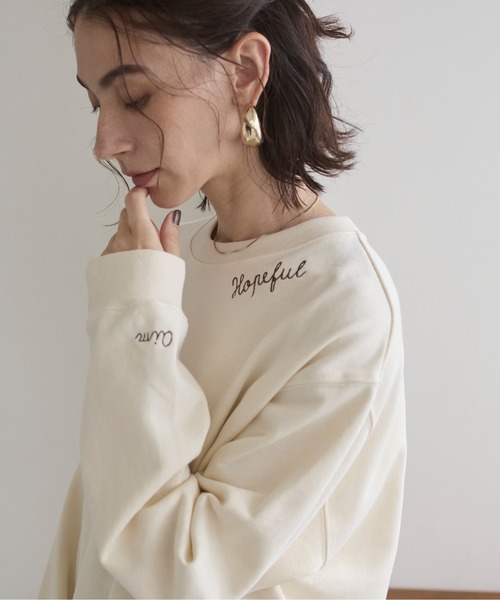 ANGIE（アンジー）の「刺繍 ロゴ スウェット /トレーナー（スウェット