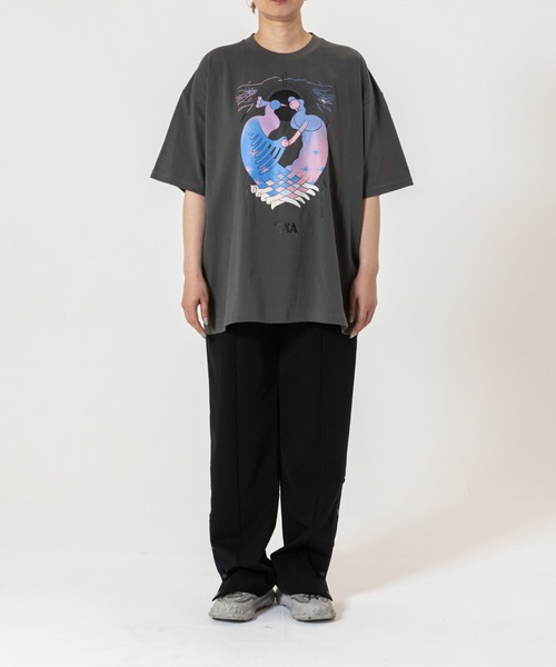 TXA(ティーエックスエー)の「大河紀 S/S T-shirt Smoke Black(Tシャツ/カットソー・メンズ・スモーク・LARGE/MEDIUM/X-LARGE)」の2枚目の写真
