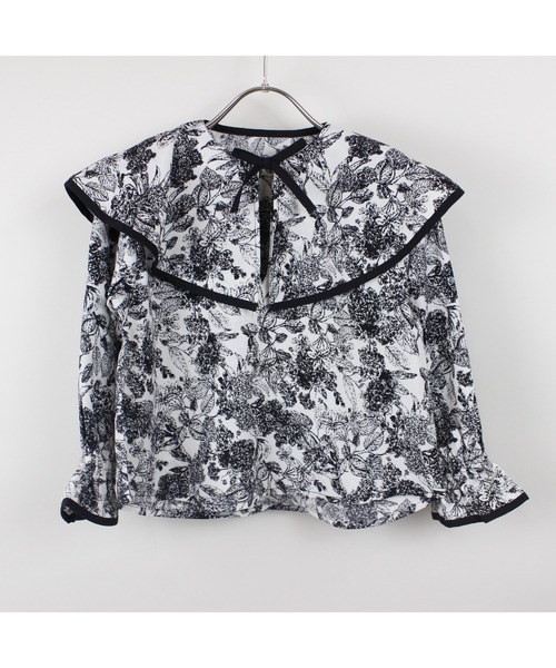 maarook（マルーク）の「ノスタルジックＰＴケープ衿ブラウス（シャツ/ブラウス・キッズ・ブラック・130cm/120cm/110cm/100cm/90cm）」の2枚目の写真