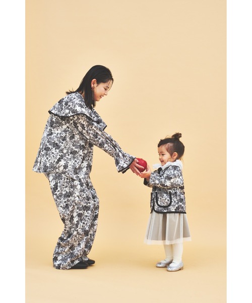 maarook（マルーク）の「ノスタルジックＰＴケープ衿ブラウス（シャツ/ブラウス・キッズ・ブラック・130cm/120cm/110cm/100cm/90cm）」の11枚目の写真