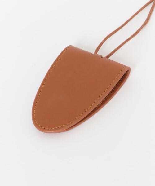 SMELLY（スメリー）の「マグネットメガネホルダー（メガネ・レディース・ブラック/ブラウン・-）」の5枚目の写真