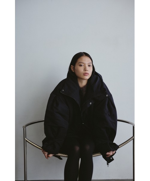 STYLEMIXER（スタイルミキサー）の「【niaulab TV by ZOZO紹介】パッ