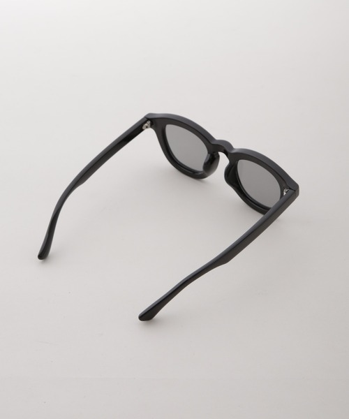 NANO universe（ナノユニバース）の「アイウェア/ボストン型 セルフレーム１（サングラス・メンズ・ブラック/ブラウン・FREE）」の5枚目の写真