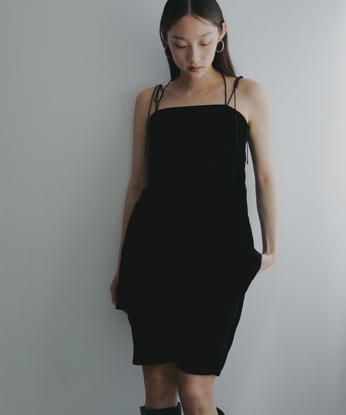 EFOLE(エフォル)の「Velour Camis Set-Up/ベロアキャミセットアップ(キャミソール・レディース・ブラック・FREE)」の3枚目の写真
