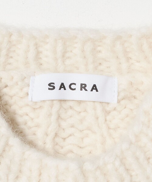 SACRA（サクラ）の「＜SACRA＞ケーブル ニット ベスト（ベスト・レディース・オフホワイト・38）」の3枚目の写真
