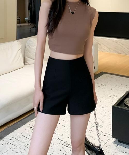 gossip!ロサンゼルス(ゴシップロサンゼルス)の「【Y2Kガーリー】ハイウエスト厚手スーツショートパンツ/裏起毛ショーツ【サイズあり】 厚手(韓国ファッションガーリー定番)(その他パンツ・レディース・ブラック・S/M/L)」の12枚目の写真