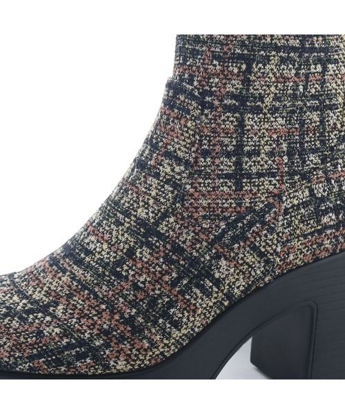 あしながおじさん（アシナガオジサン）の「厚底レトロブーツ　1310275（ブーツ・レディース・ブラック/マルチ・22.5cm/23cm/23.5cm/24cm/24.5cm）」の9枚目の写真