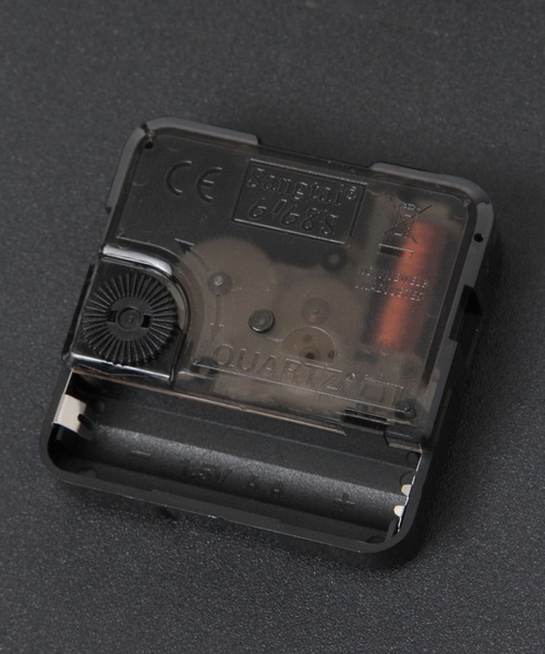 niko and...（ニコアンド）の「オリジナル スクエアウォールクロック（掛け時計・レディース・ブラック/その他1・0）」の6枚目の写真