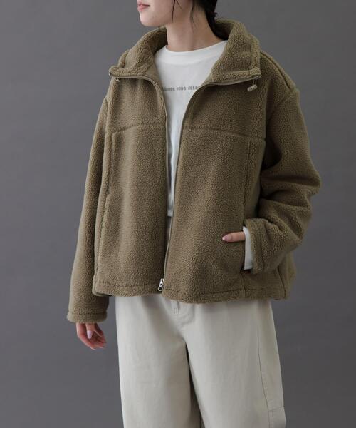 FORK&SPOON（フォークアンドスプーン）の「FORK&SPOON　スタンドカラーボアブルゾン（ブルゾン・レディース・ブラック/ベージュ・1）」の2枚目の写真