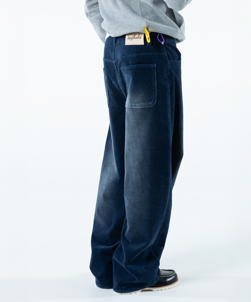 JOINT WORKS(ジョイントワークス)の「irojikake/イロジカケ SUNFADE CORDUROY PANTS(その他パンツ・レディース・ブルー/ボルドー・SMALL)」の4枚目の写真