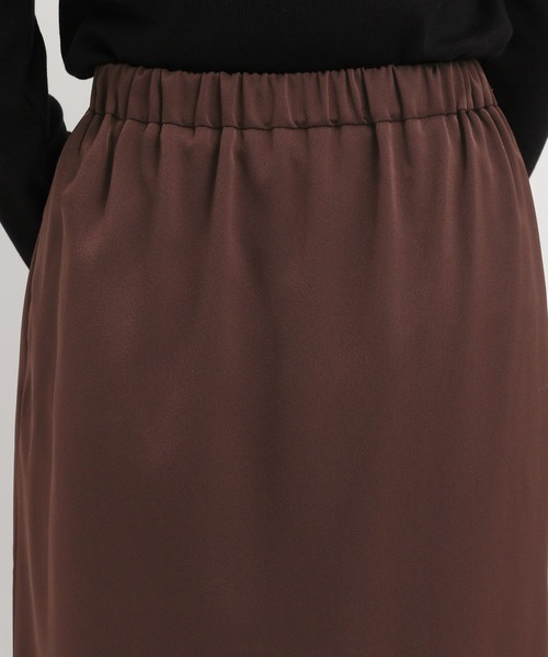 Andemiu(アンデミュウ)の「サテンスリットナロースカート603770(スカート・レディース・ブラウン/ブラック/グレイッシュベージュ・SMALL/MEDIUM)」の5枚目の写真