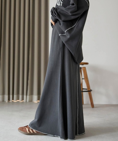 pocket（ポケット）の「【ZOZO先行発売】配色ステッチスウェットロングスカート（スカート・レディース・チャコールグレー/杢グレー・FREE）」の9枚目の写真