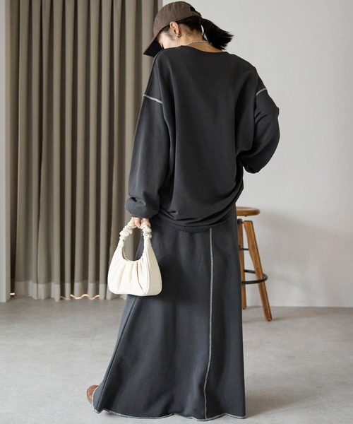 pocket（ポケット）の「【ZOZO先行発売】配色ステッチスウェットロングスカート（スカート・レディース・チャコールグレー/杢グレー・FREE）」の13枚目の写真