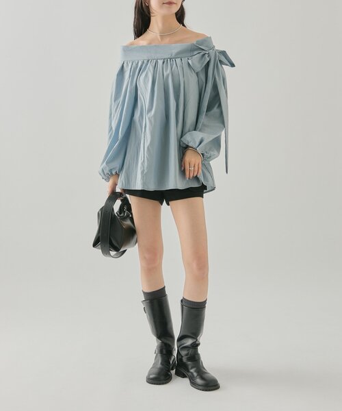 mystic（ミスティック）の「肩リボンオフショルブラウス（シャツ/ブラウス・レディース・オフホワイト/ブルー/ブラック・FREE）」の9枚目の写真
