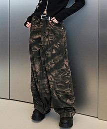 .KOM（ドットコム）の「A'GEM/9 × .kom 『.KOM/ドットケーオーエム』 Camo Distressed Cargo Pants/迷彩柄 ダメージカーゴパンツ（カーゴパンツ）」