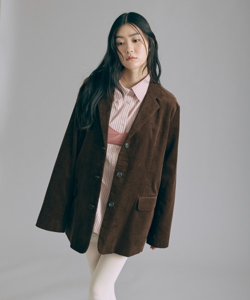 EN NEUME(エンノイム)の「Corduroy Oversized Tailored Jacket(テーラードジャケット・レディース・ブラウン/オフホワイト/ブラック・FREE)」の9枚目の写真