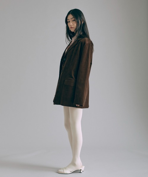 EN NEUME(エンノイム)の「Corduroy Oversized Tailored Jacket(テーラードジャケット・レディース・ブラウン/オフホワイト/ブラック・FREE)」の11枚目の写真