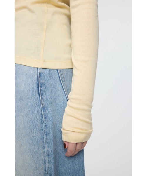 MOUSSY(マウジー)の「OFF SHOULDER カットトップス(Tシャツ/カットソー・レディース・ライトイエロー/グレー/ブラック/レッド・FREE)」の21枚目の写真