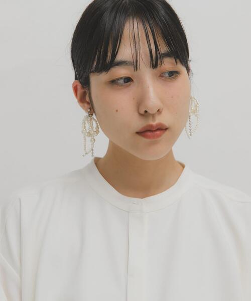 KBF（ケイビーエフ）の「パールボールイヤリング（イヤリング・レディース・ホワイト系その他・ONE）」の3枚目の写真