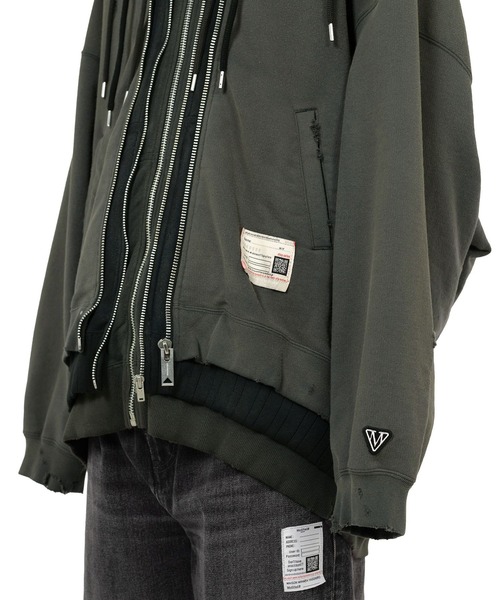 Maison MIHARA YASUHIRO（メゾンミハラヤスヒロ）の「【MIHARAYASUHIRO/ミハラヤスヒロ】TRIPLE LAYERED PARKA（パーカー・メンズ・グレー/ブラック・46/48）」の16枚目の写真