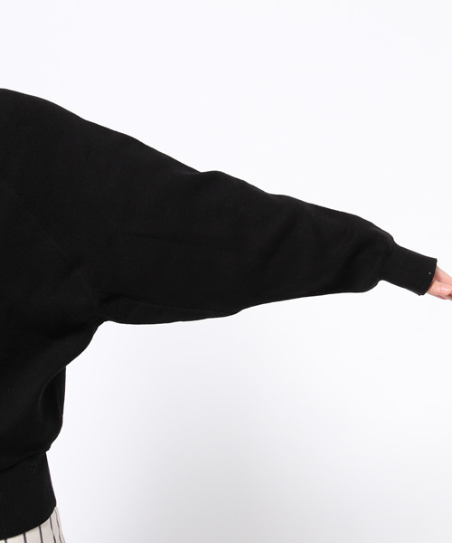 mystic(ミスティック)の「【mystic】ウォッシャブルドルマンニット(ニット/セーター・レディース・キャメル/グレー/ブルー/ブラック/オフホワイト・フリ-)」の9枚目の写真