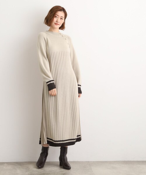 grove(グローブ)の「【選べる着丈】配色サイドプリーツニットワンピース(ワンピース・レディース・ワイン系1/ベージュ系4/チャコール・02/03/04/13/12/11/05/01)」の12枚目の写真
