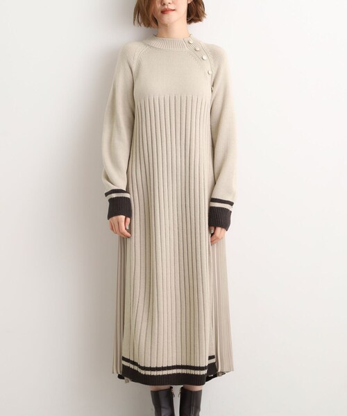 grove(グローブ)の「【選べる着丈】配色サイドプリーツニットワンピース(ワンピース・レディース・ワイン系1/ベージュ系4/チャコール・02/03/04/13/12/11/05/01)」の18枚目の写真
