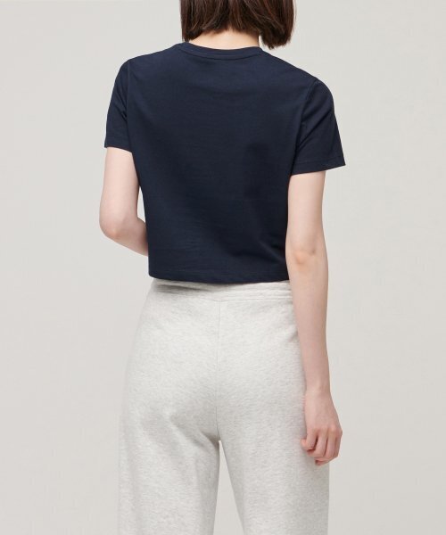MUSINSA STANDARD WOMAN（ムシンサスタンダードウーマン）の「[クールタンダード] ウィメンズ クルーネック クロップTシャツ [ネイビー]（Tシャツ/カットソー・レディース・その他・SMALL/MEDIUM/LARGE/X-LARGE/X-SMALL）」の2枚目の写真