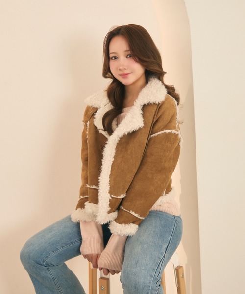ムートンJK♡ TITTY&CO.（ティティーアンドコー）の「ボアライダースムートン
