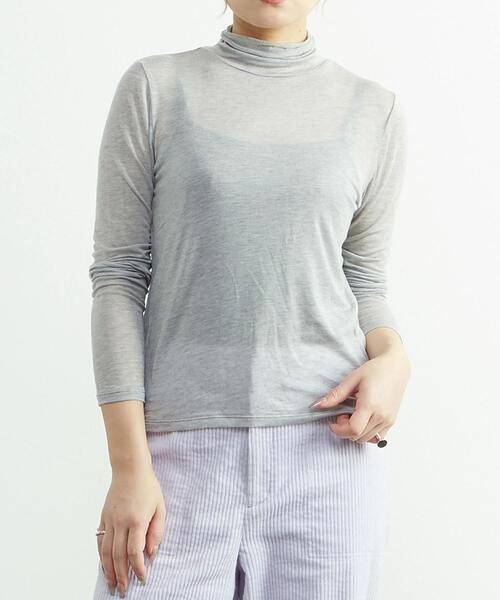 SOFFITTO(ソフィット)の「カシミヤシルク混シアータートルインナー(Tシャツ/カットソー・レディース・ブラック/グレー/オフホワイト・FREE)」の3枚目の写真