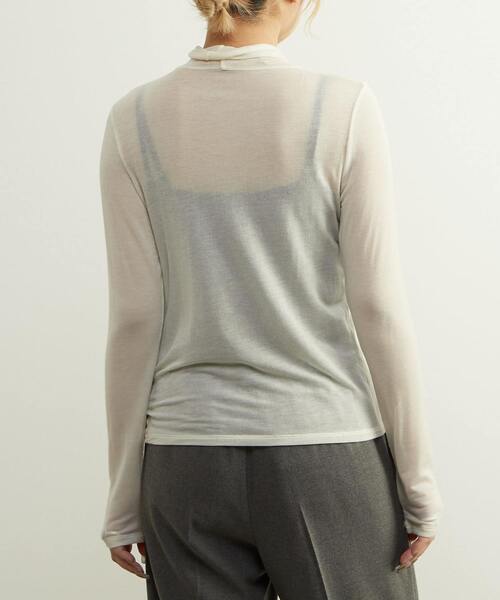 SOFFITTO(ソフィット)の「カシミヤシルク混シアータートルインナー(Tシャツ/カットソー・レディース・ブラック/グレー/オフホワイト・FREE)」の8枚目の写真