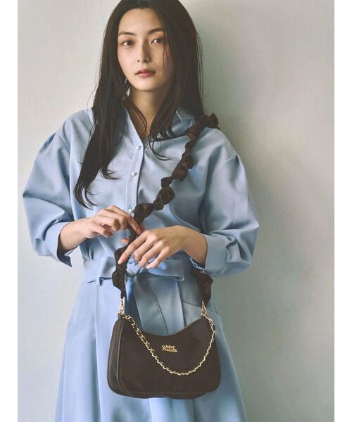 OUTDOOR PRODUCTS（アウトドアプロダクツ）の「【OUTDOOR PRODUCTS】チェーンデザインミニショルダーバッグ（ショルダーバッグ・レディース・ベージュ/ブラウン/ブラック・FREE）」の10枚目の写真