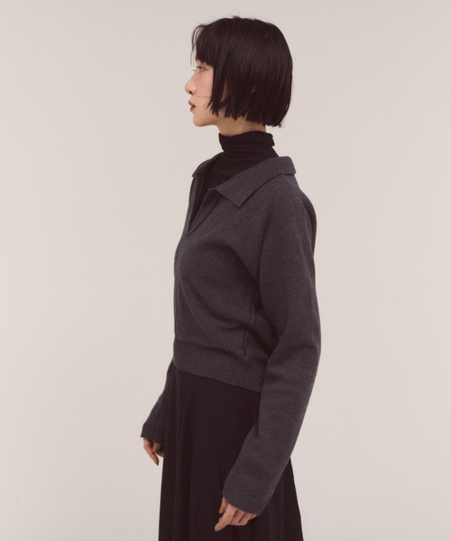 FMiBL（ファミル）の「オープンカラーニット（ニット/セーター・レディース・ネイビー/グレー/オフホワイト・FREE）」の13枚目の写真