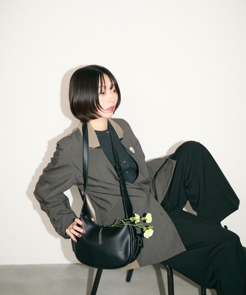 TONER（トナー）の「サイドファスナーラッシュショルダー（ショルダーバッグ・レディース・ブラウン/オフホワイト/ブラック/グレイッシュベージュ・FREE）」の15枚目の写真