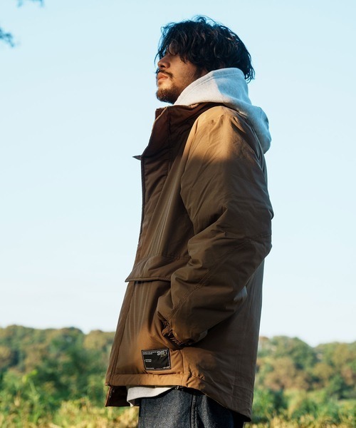 Leyline(レイライン)の「【Leyline】C/M stand neck jkt(ダウンジャケット/コート・メンズ・カーキ/ブラック/ブラウン系・L/XL/M)」の9枚目の写真