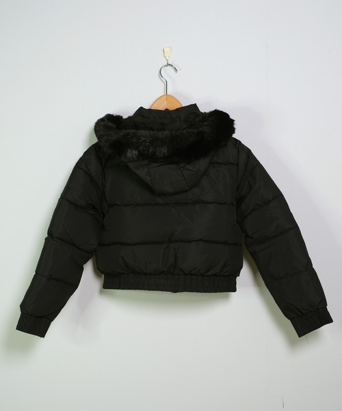shopnikoniko(ショップニコニコ)の「フェイクファーフード付き ショート丈 中綿ジャケット(ブルゾン・レディース・ブラック/ホワイト・フリー)」の12枚目の写真