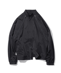 MASSNOUN（マスノウン）の「M-ディバイドストリングジャケット MSFJK001-BK（ナイロンジャケット）」