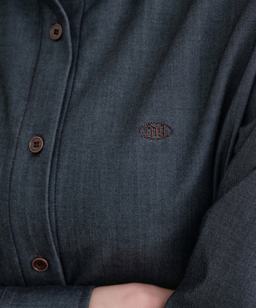 MONGDOL(モンドル)の「セミオーバーフィットウォッシングデニムシャツインディゴMDSH025INDIGO(シャツ/ブラウス・レディース・その他・F)」の4枚目の写真
