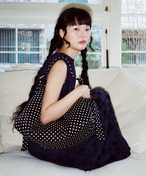 【momoko】レクタングル ビッグトート RECTANGLE YAECA momoko様専用】レクタングル ビッグトート RECTANGLE YAECA 【公式通販】