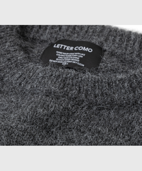 LETTERCOMO(レテルコモ)の「デイリーウールラウンドニットチャコール(ニット/セーター・レディース・その他・MEDIUM/LARGE)」の5枚目の写真