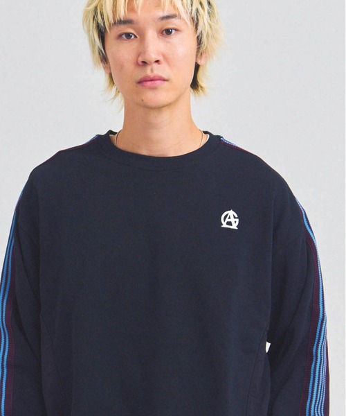GALLIS ADDICTION(ガリスアディクション)の「GA 切替LINE CREW(スウェット・メンズ・ブラック/グレー・M/L)」の2枚目の写真