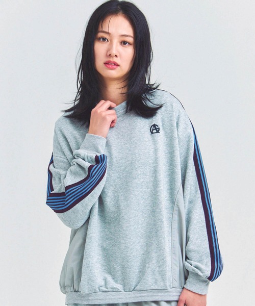 GALLIS ADDICTION(ガリスアディクション)の「GA 切替LINE CREW(スウェット・メンズ・ブラック/グレー・M/L)」の3枚目の写真
