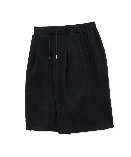 WEST GRAND BOULEVARD（ウエストグランドブルバード）の「カーブドカットワイドワンタックスウェットショーツBLACK（その他パンツ・メンズ・その他・SMALL/MEDIUM/LARGE）」の3枚目の写真
