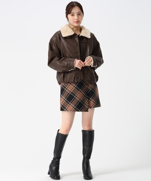 31 Sons de mode(トランテアン ソン ドゥ モード)の「フェイクレザーファーブルゾン(ブルゾン・レディース・ブラウン/キャメル/ブラック・フリ-)」の22枚目の写真