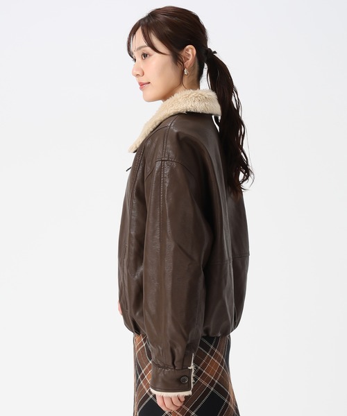 31 Sons de mode(トランテアン ソン ドゥ モード)の「フェイクレザーファーブルゾン(ブルゾン・レディース・ブラウン/キャメル/ブラック・フリ-)」の11枚目の写真