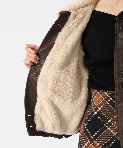 31 Sons de mode(トランテアン ソン ドゥ モード)の「フェイクレザーファーブルゾン(ブルゾン・レディース・ブラウン/キャメル/ブラック・フリ-)」の18枚目の写真