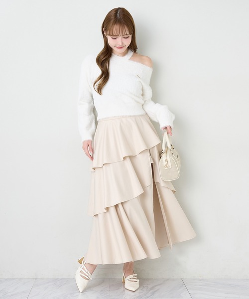 one after another NICE CLAUP(ワンアフターアナザーナイスクラップ)の「肩開きフェザーニット(ニット/セーター・レディース・イエロー/オフホワイト/ブラック/ピンク・FREE)」の8枚目の写真