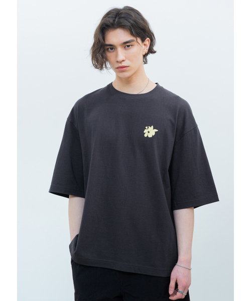 ACEI(アセイ)の「シャトードプリントオーバーサイズTシャツチャコール(Tシャツ/カットソー・メンズ・その他・MEDIUM/LARGE)」の1枚目の写真