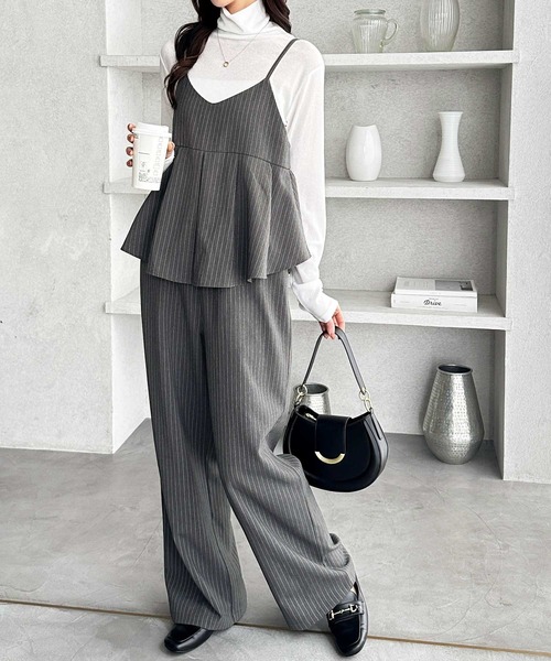 GeeRA（ジーラ）の「【S-XLサイズ展開】セットアップ風プリーツフリルビスチェキャミサロペット（サロペット/オーバーオール・レディース・チャコール/ブラック・X-LARGE/LARGE/MEDIUM/SMALL）」の13枚目の写真