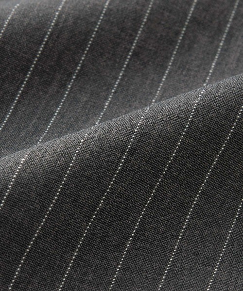 GeeRA（ジーラ）の「【S-XLサイズ展開】セットアップ風プリーツフリルビスチェキャミサロペット（サロペット/オーバーオール・レディース・チャコール/ブラック・X-LARGE/LARGE/MEDIUM/SMALL）」の18枚目の写真